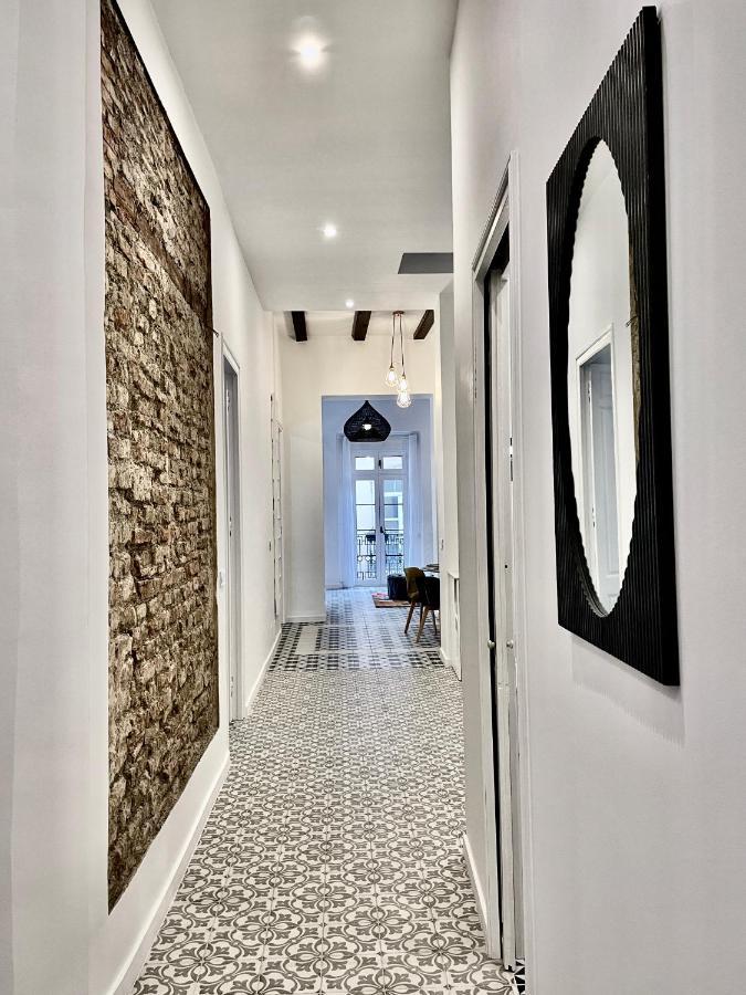 Puerta Roja 3 Bedroom Luxury Apartment Malaga Exterior photo