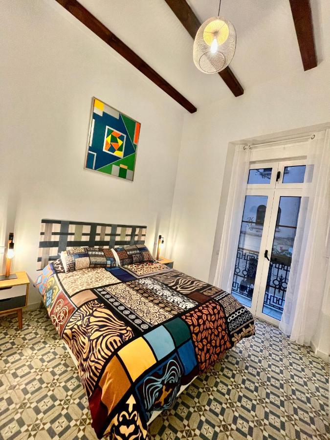 Puerta Roja 3 Bedroom Luxury Apartment Malaga Exterior photo