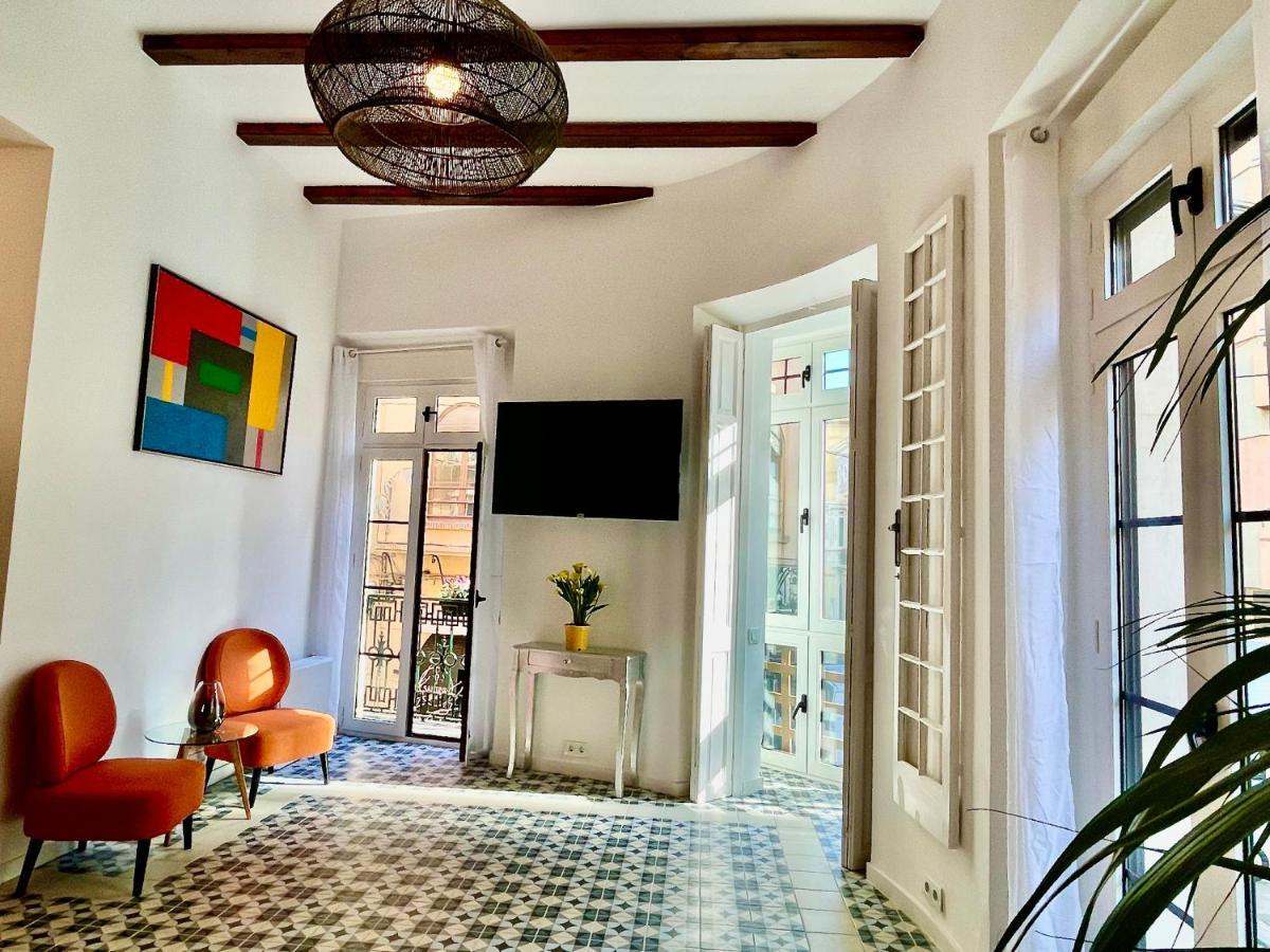 Puerta Roja 3 Bedroom Luxury Apartment Malaga Exterior photo